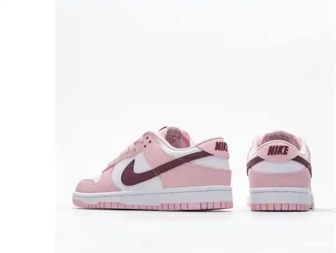 Red (GS) Pink CW1590-601 Dunk Low White Foam Nike   0702